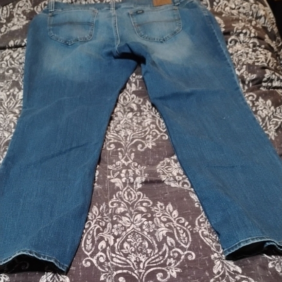 Lee Denim Straight Leg Jeans in Blue - Picture 8 of 8